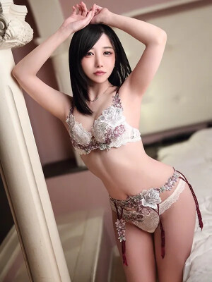 桃愛(もあ)